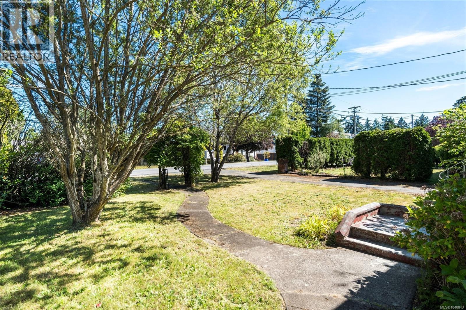 2960 Donald St - 48