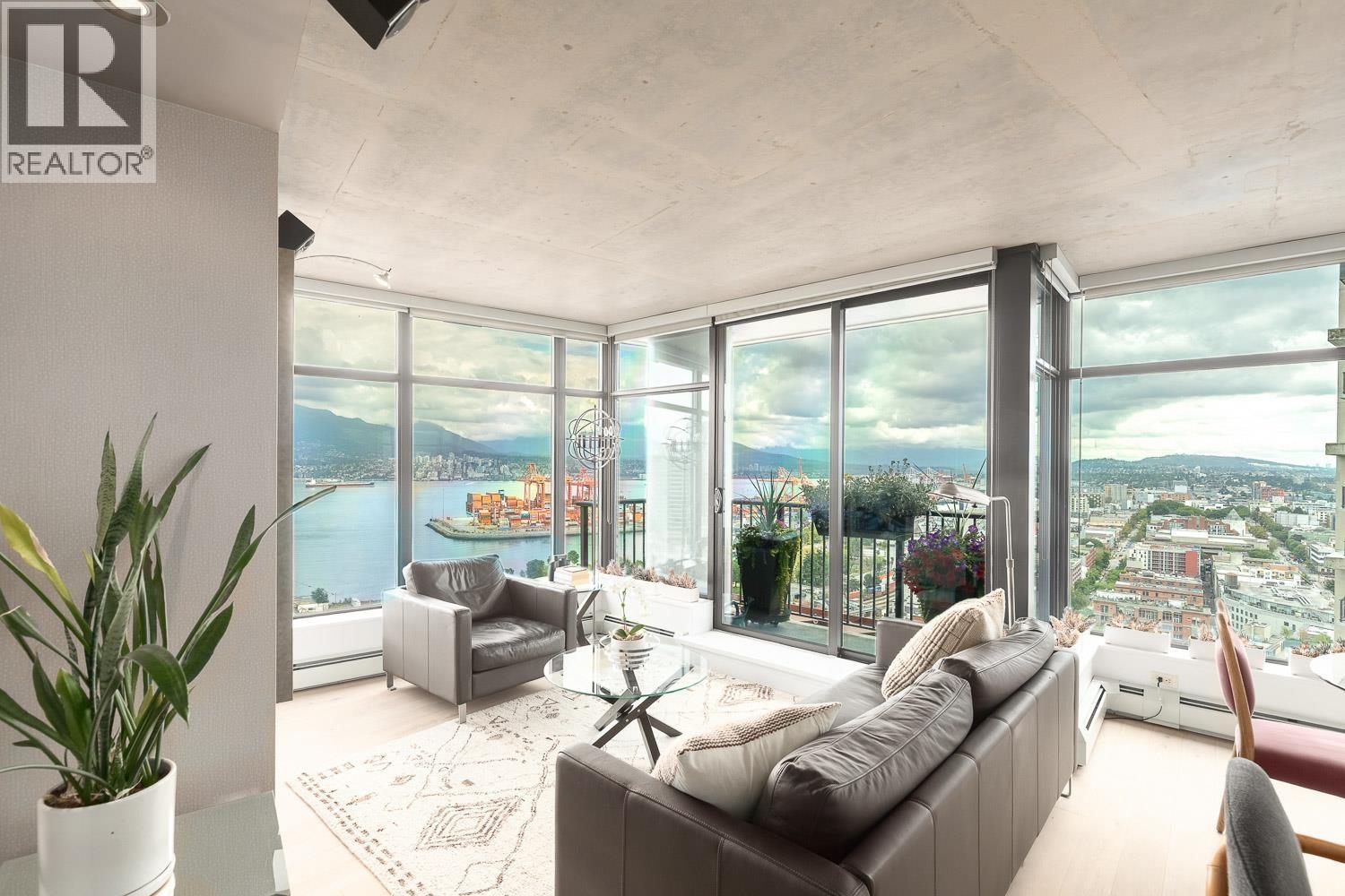 2 Bed, 2 Bath House for Sale in Vancouver – 2903 128 W CORDOVA STREET, Vancouver – MLS# R3137523 - Image 6
