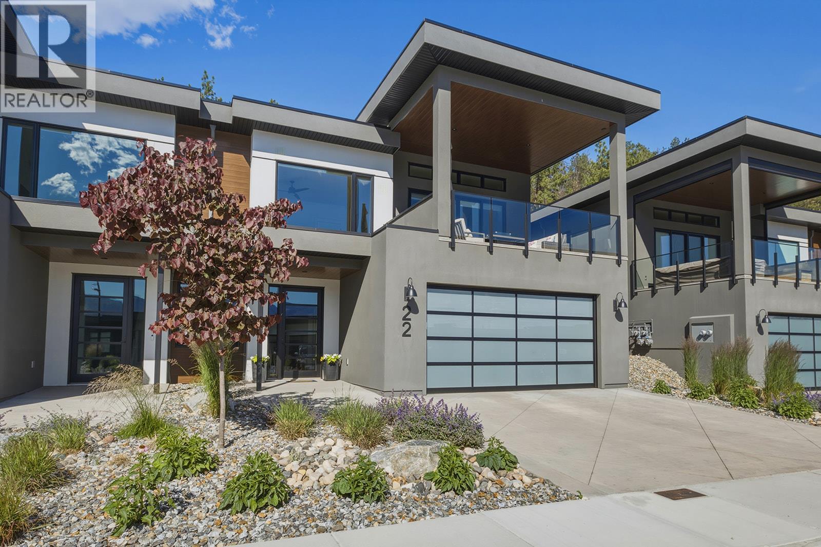 #22 9201 Okanagan Centre Road W - 3