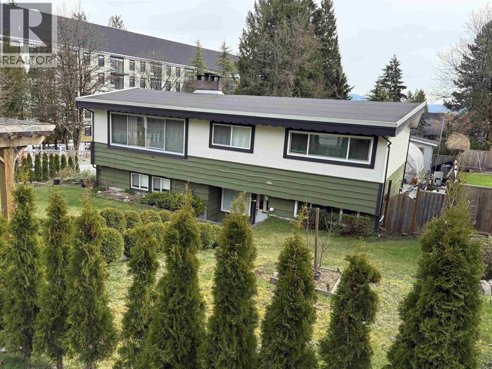 1184 GLENAYRE DRIVE