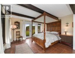 300 Wood Dale Drive, Mayne Island, BC V0N2J2 Photo 27