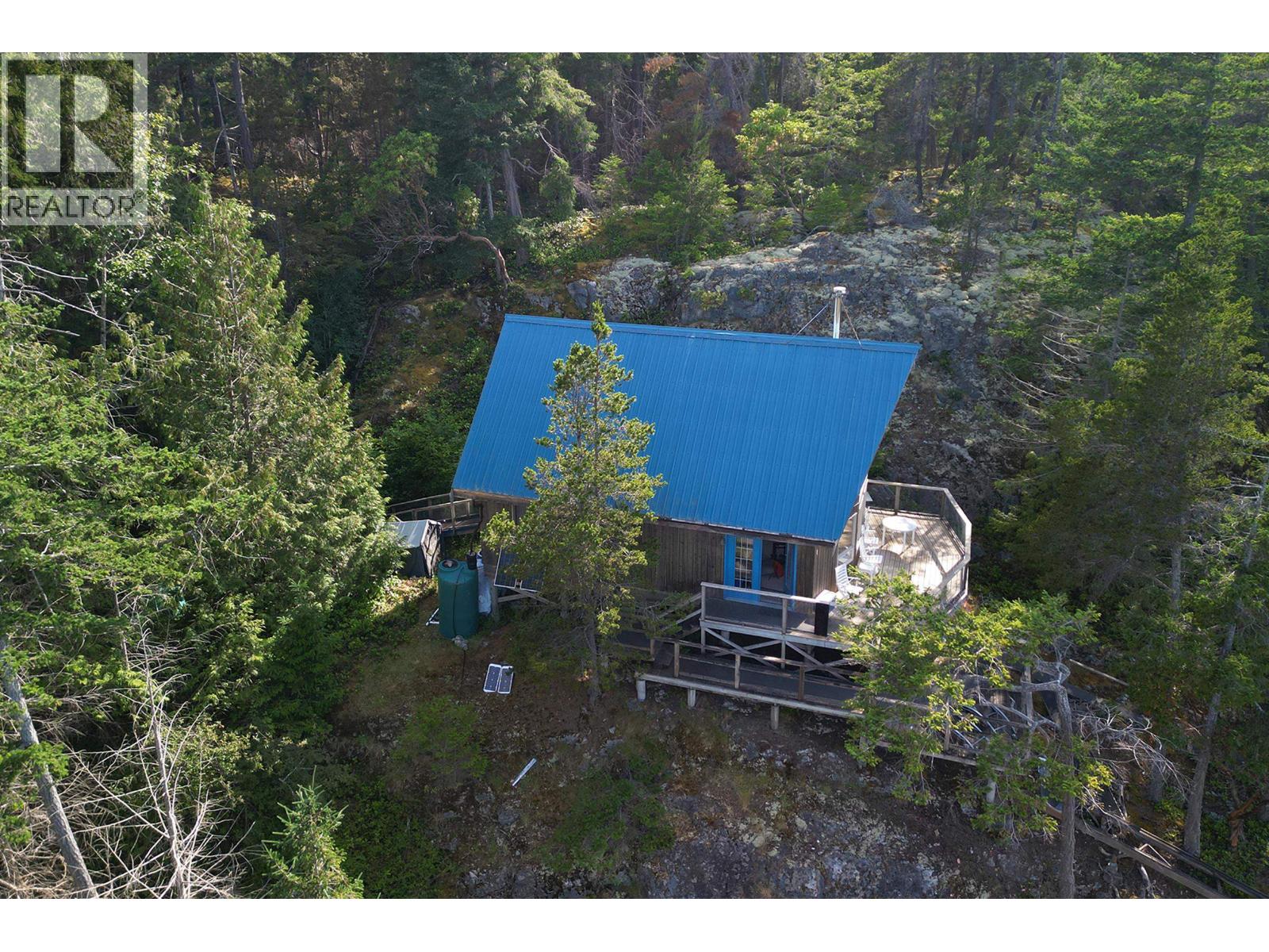 LOT 1 SOUTH THORMANBY ISLAND, Halfmoon Bay — photo 5