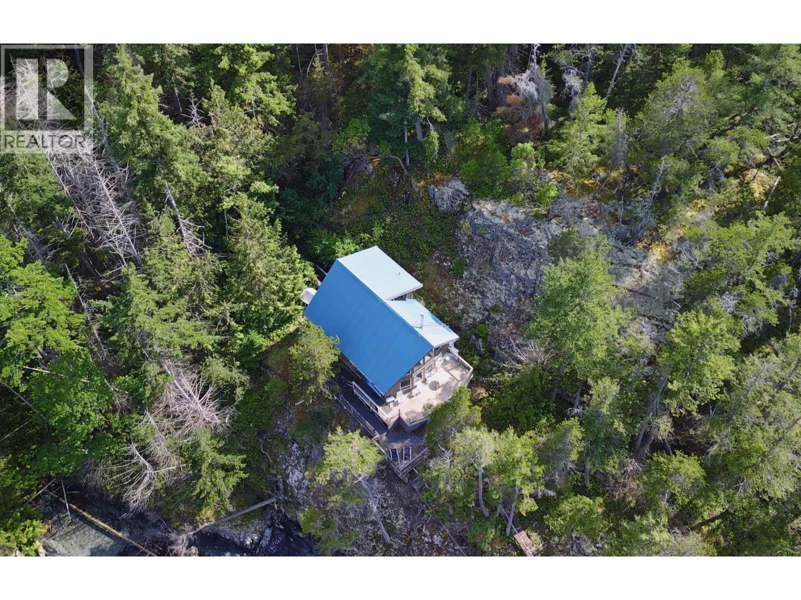 LOT 1 SOUTH THORMANBY ISLAND, Halfmoon Bay — photo 6