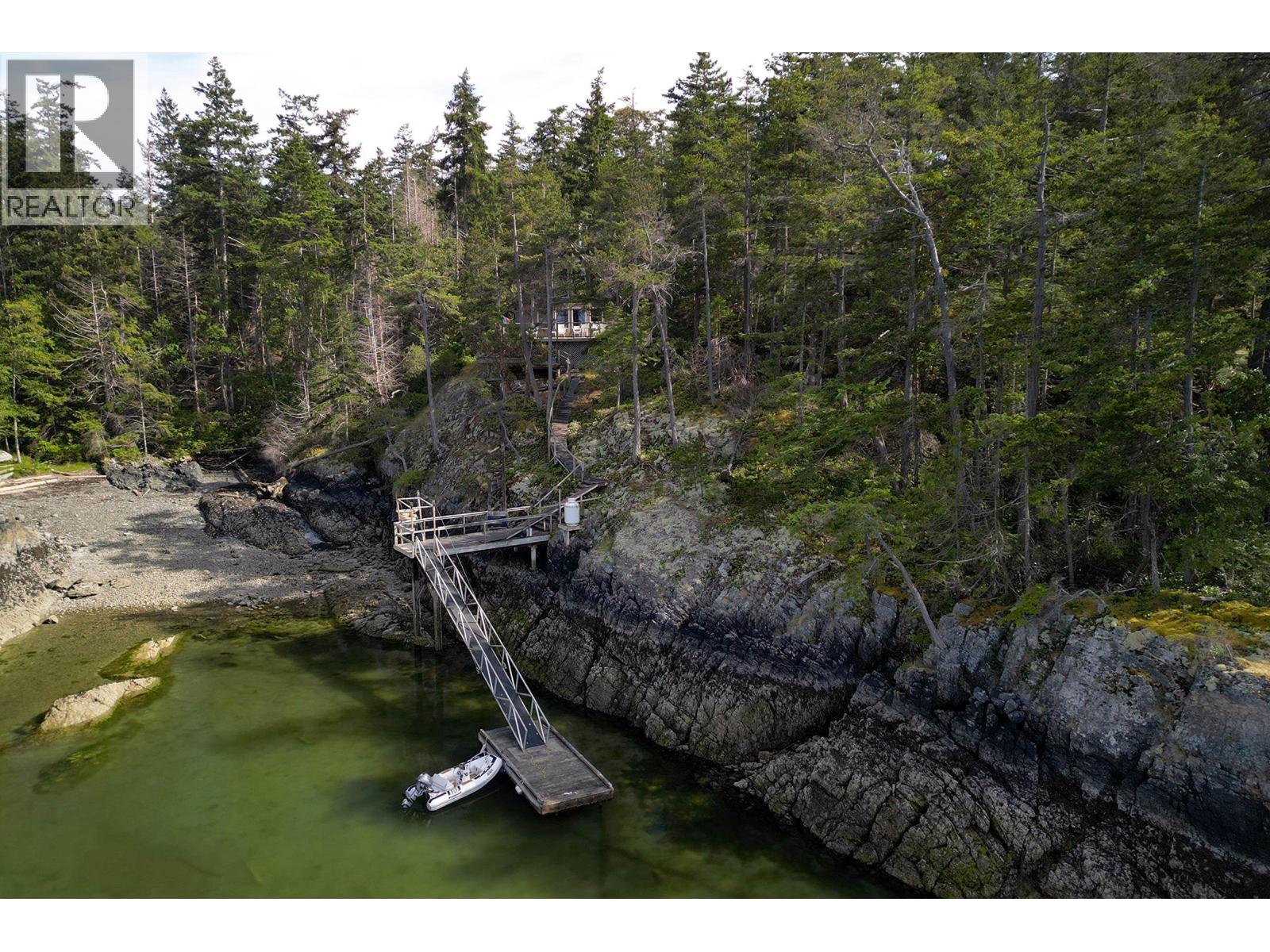 LOT 1 SOUTH THORMANBY ISLAND, Halfmoon Bay — photo 7