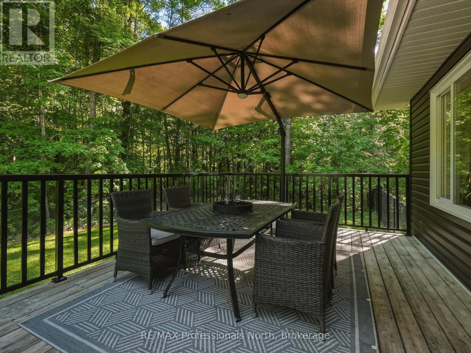 188 VEL-DOR CRESCENT - 35