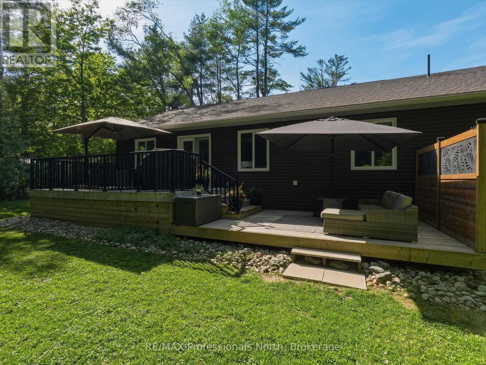 188 VEL-DOR CRESCENT - 39