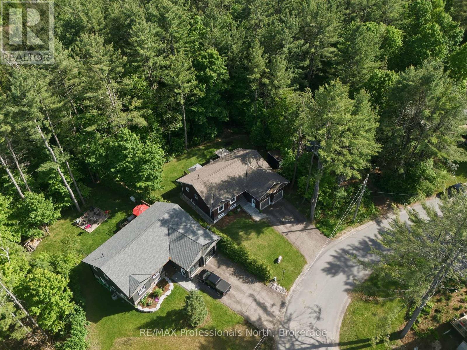 188 VEL-DOR CRESCENT - 42