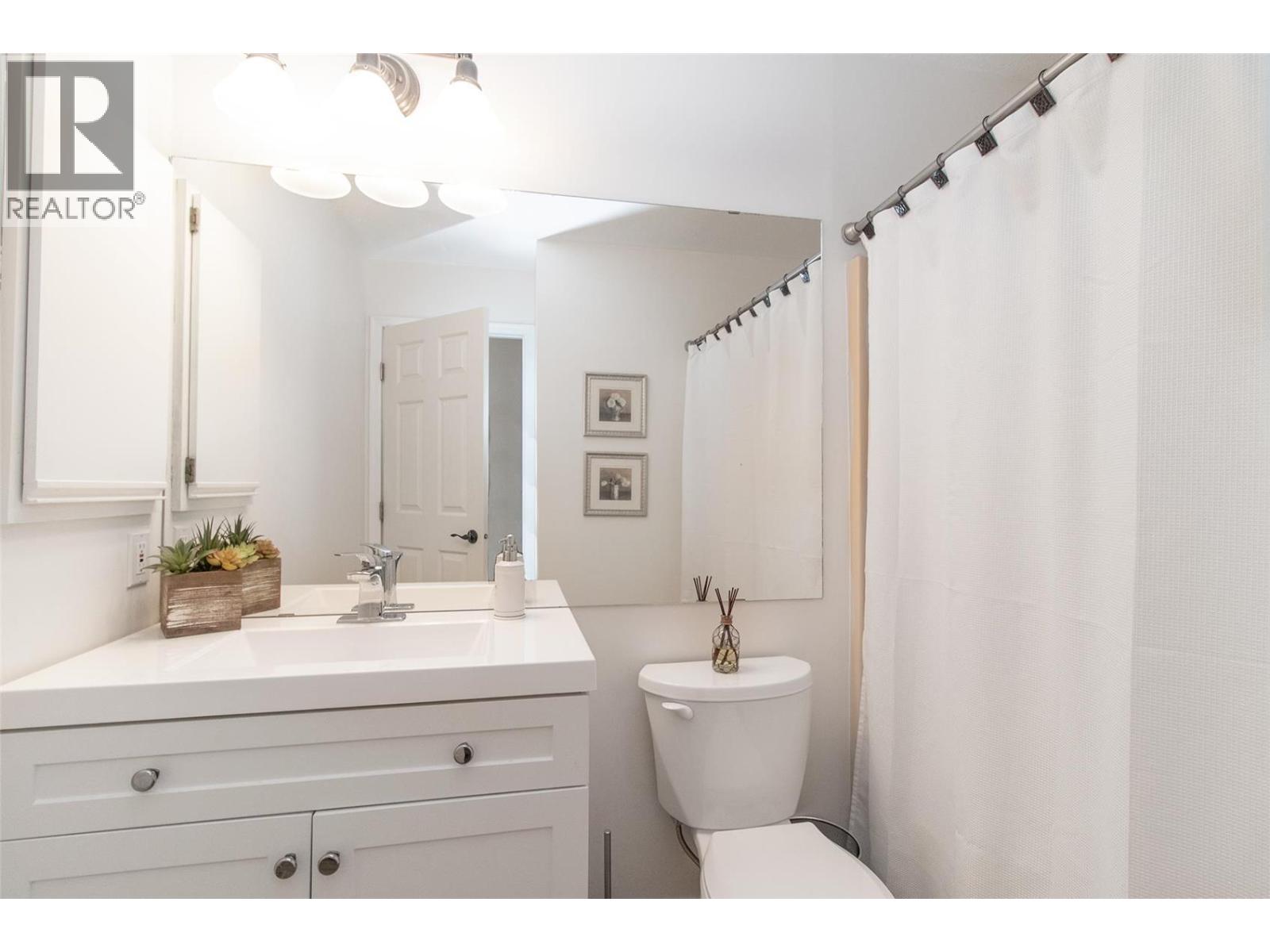 #582 1255 Raymer Avenue - 14