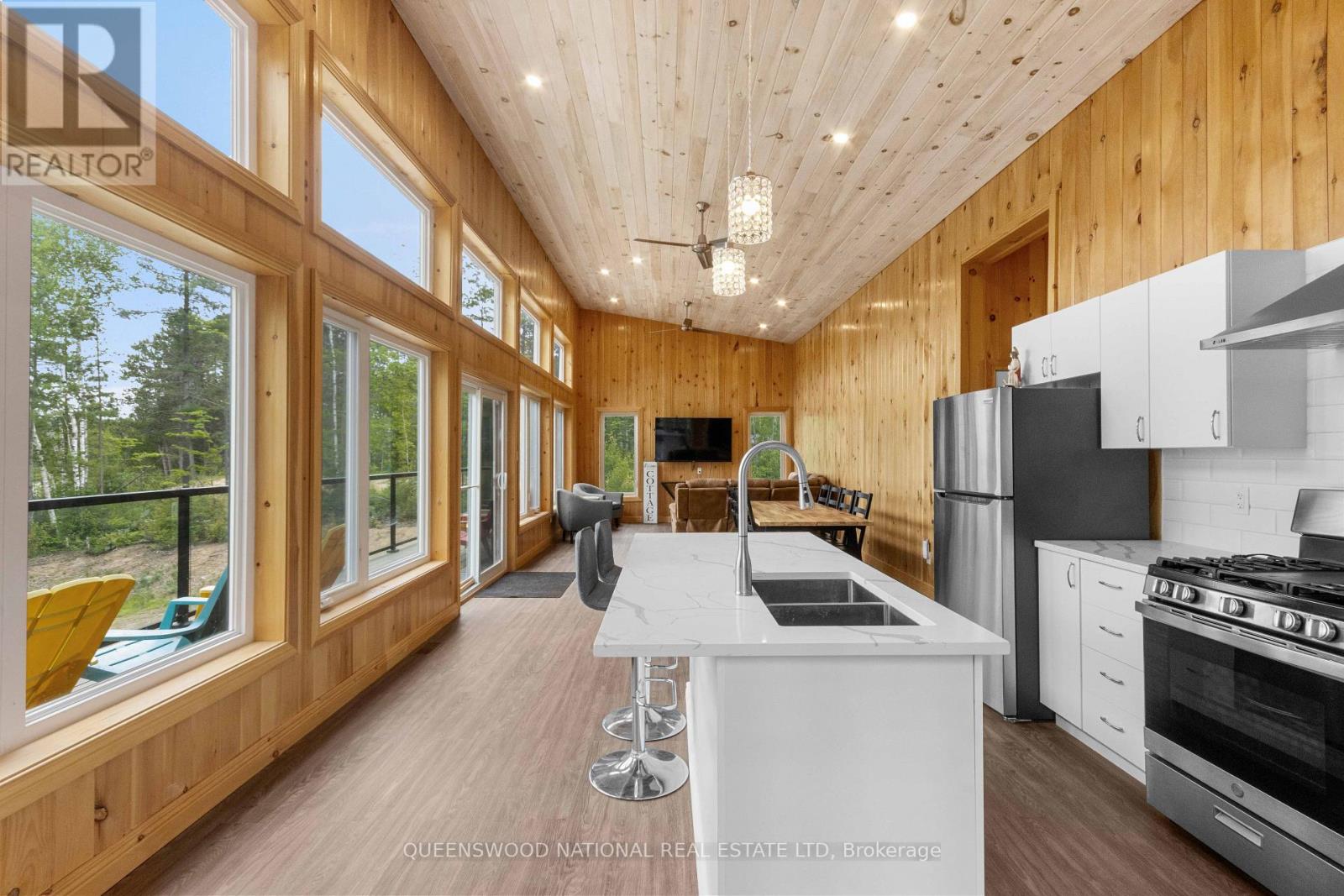 227 GRUNWALD ROAD - 15