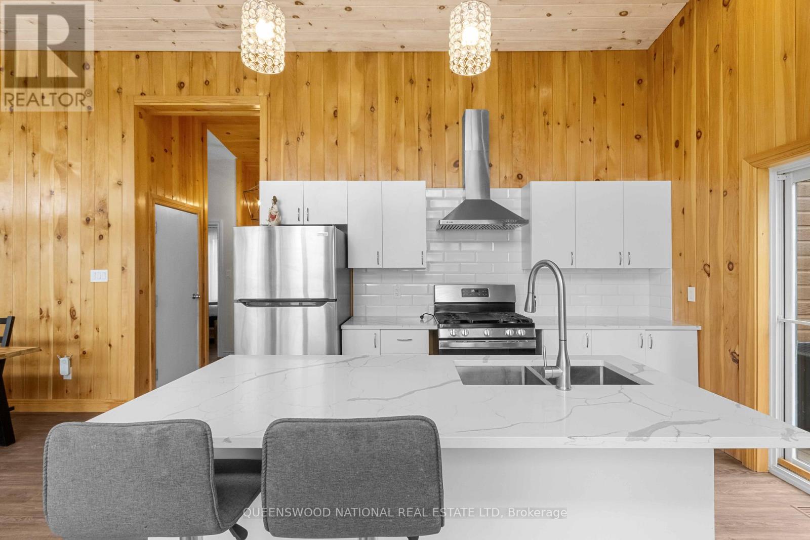 227 GRUNWALD ROAD - 19