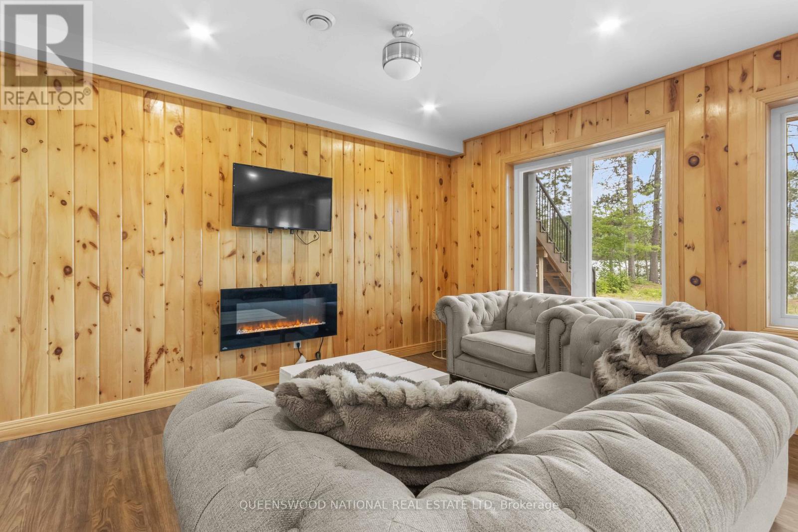 227 GRUNWALD ROAD - 39