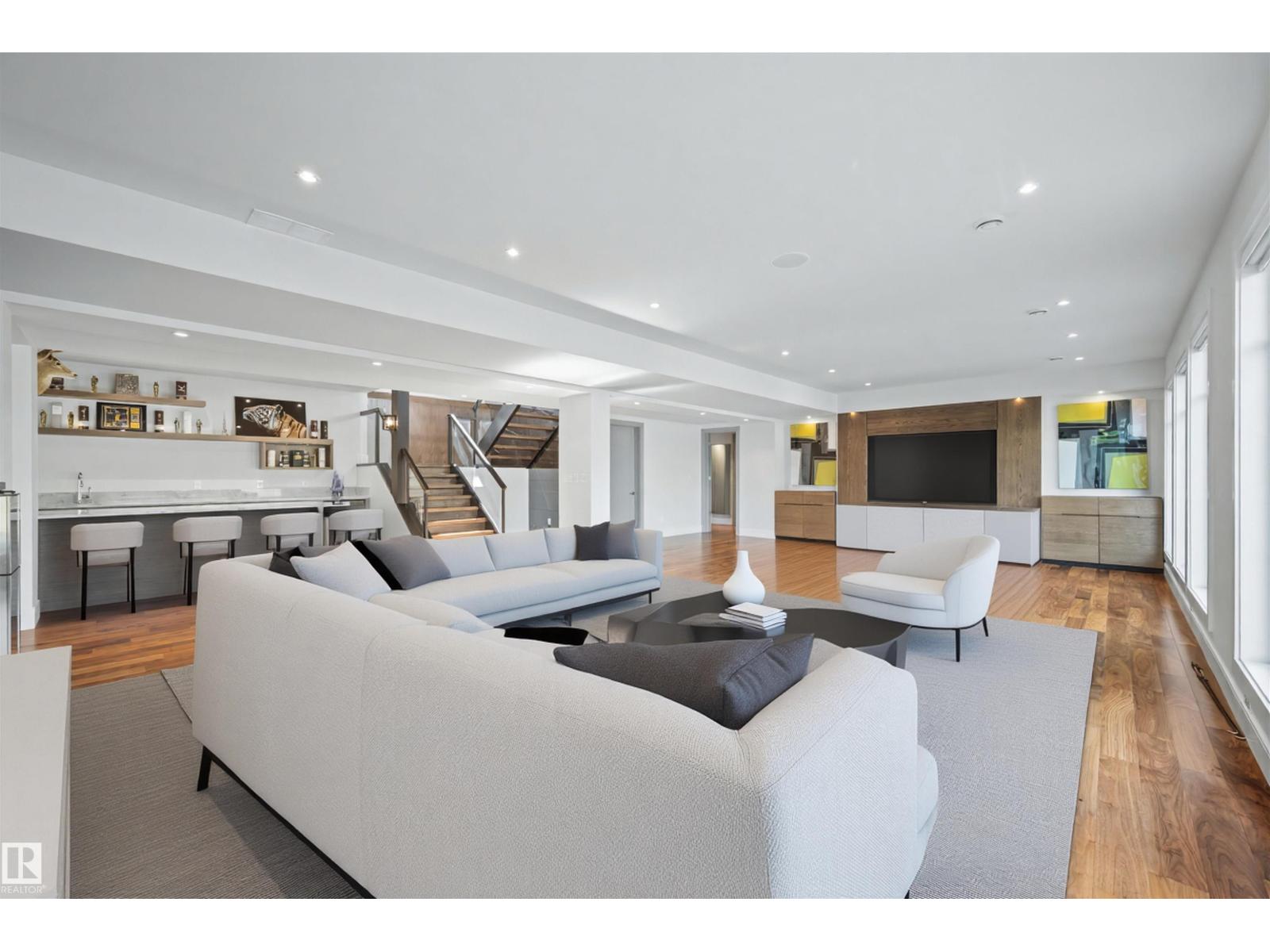 1117 WAHL PL NW - 53