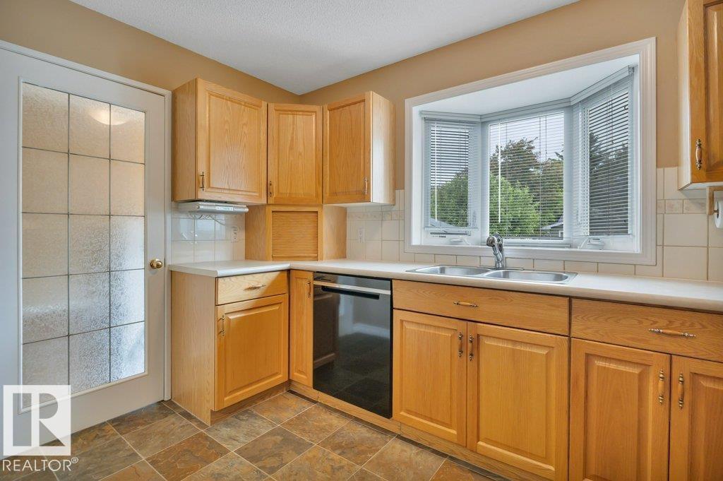 1020 KEITH ROAD — photo 13