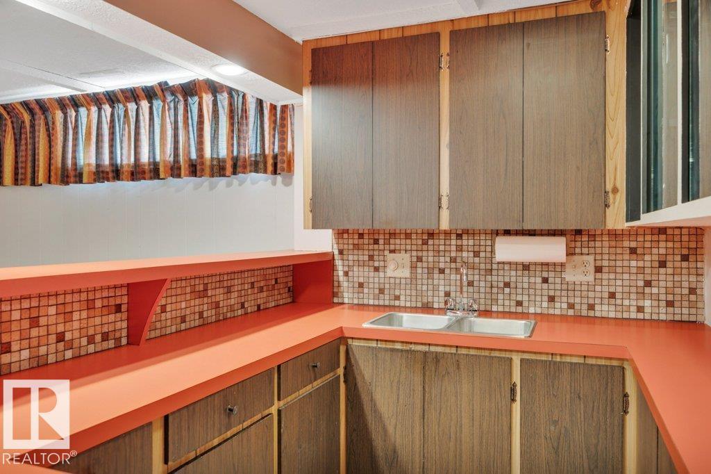 1020 KEITH ROAD — photo 34
