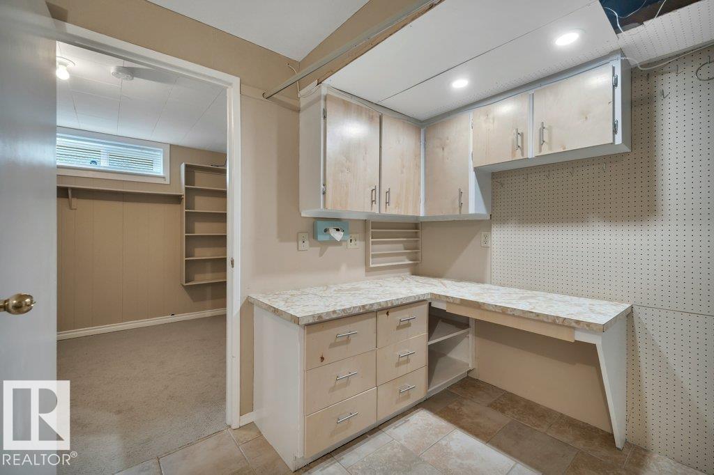 1020 KEITH ROAD — photo 40