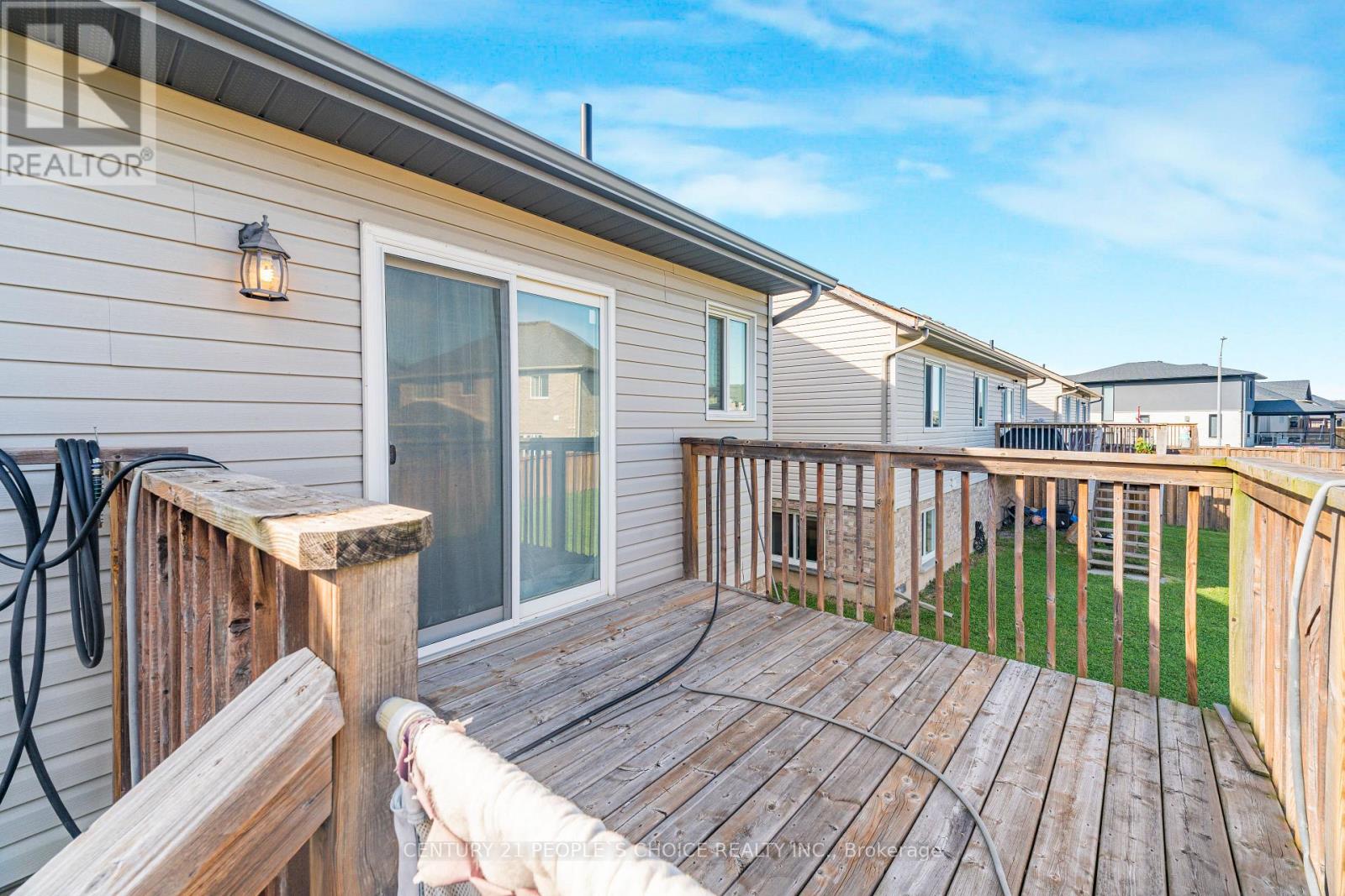 6534 SAM IORFIDA DRIVE - 36
