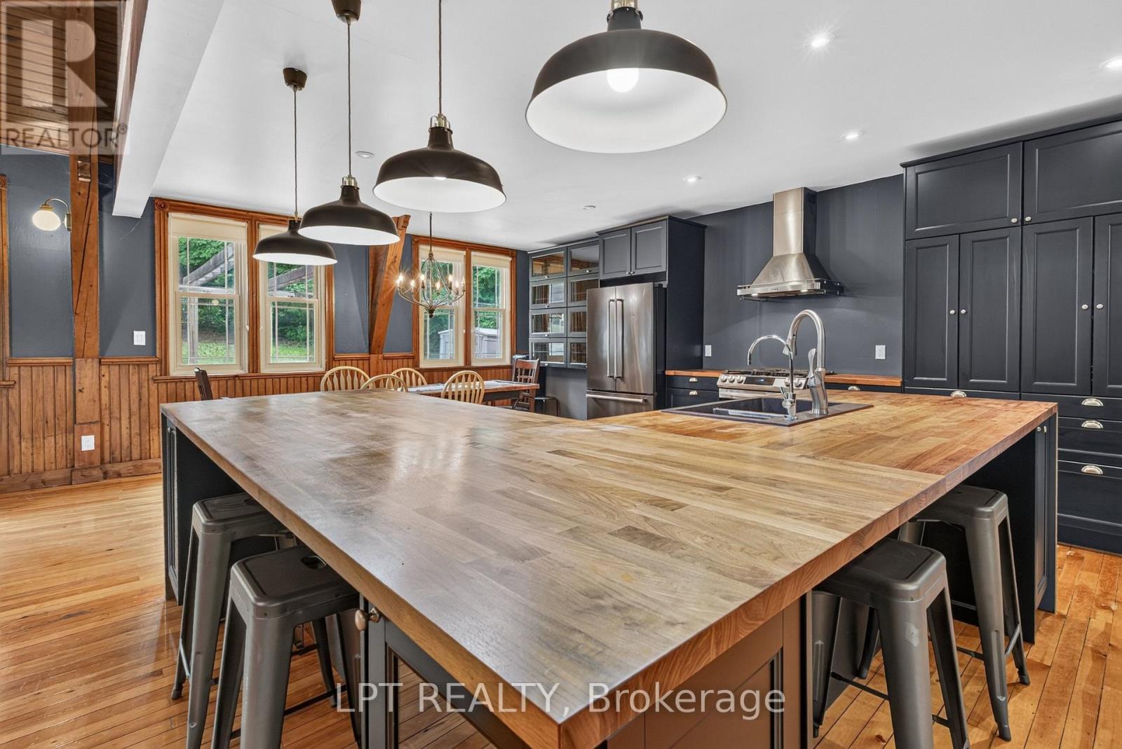 26 CHARBONNEAU STREET - 23