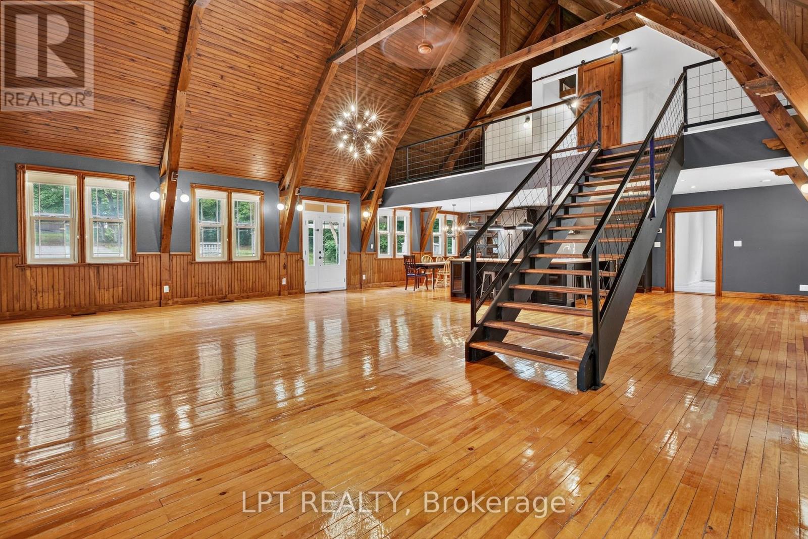 26 CHARBONNEAU STREET - 28