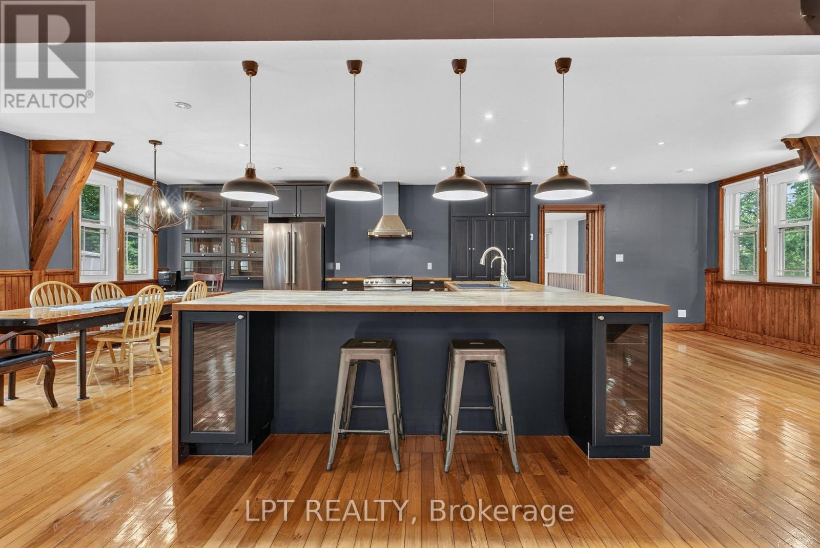 26 CHARBONNEAU STREET - 29