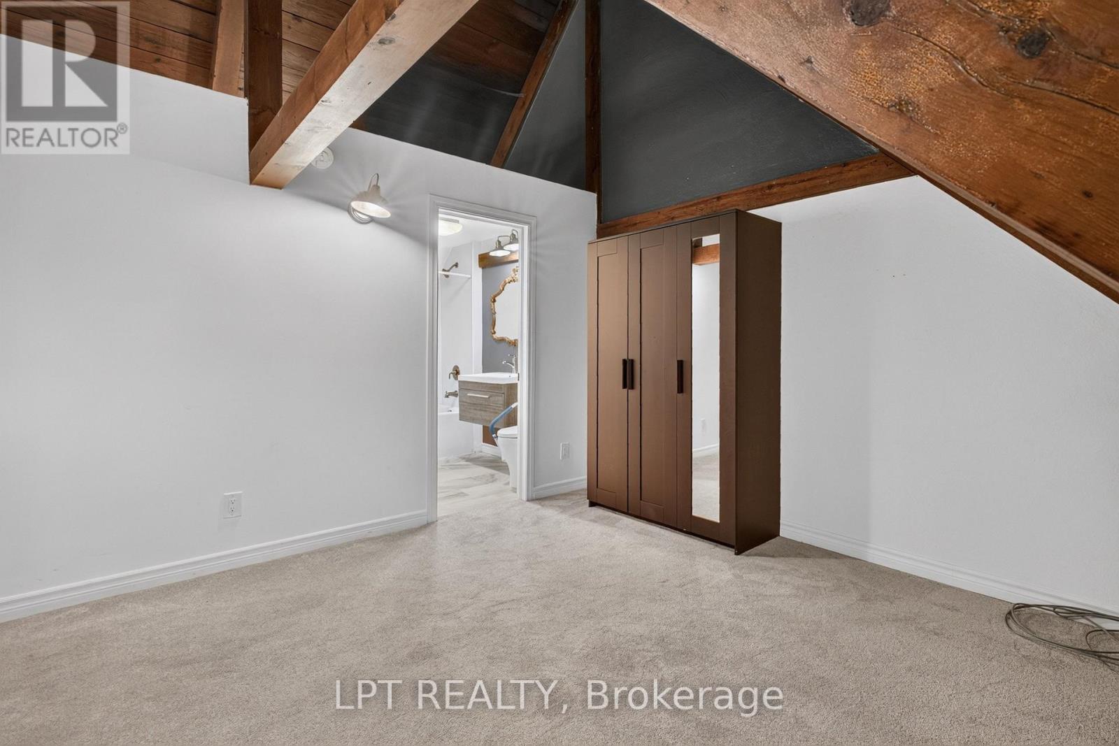 26 CHARBONNEAU STREET - 33