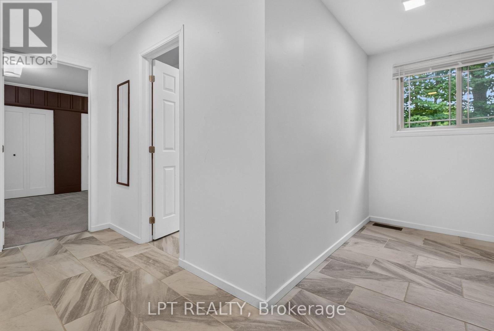 26 CHARBONNEAU STREET - 40