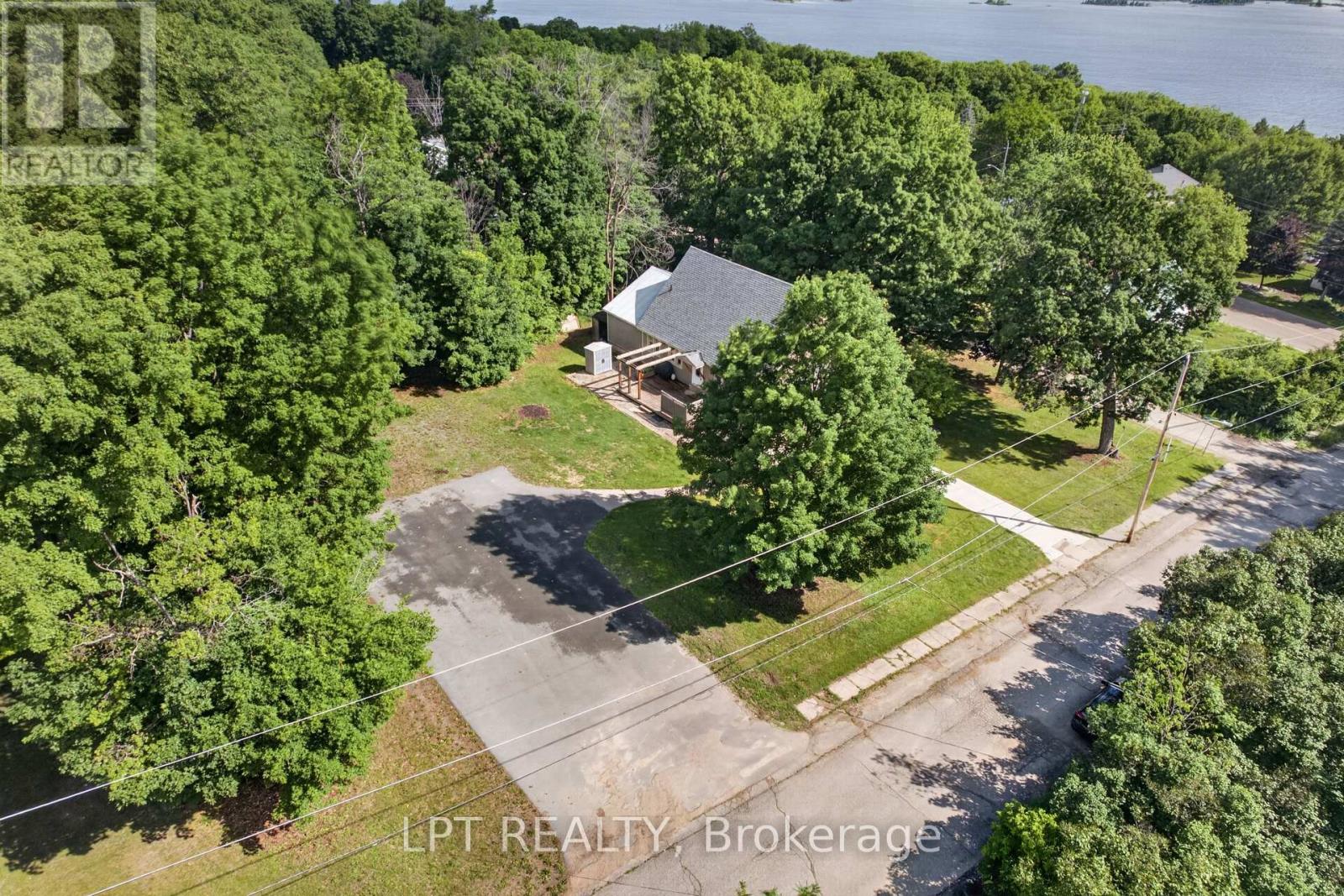 26 CHARBONNEAU STREET - 6