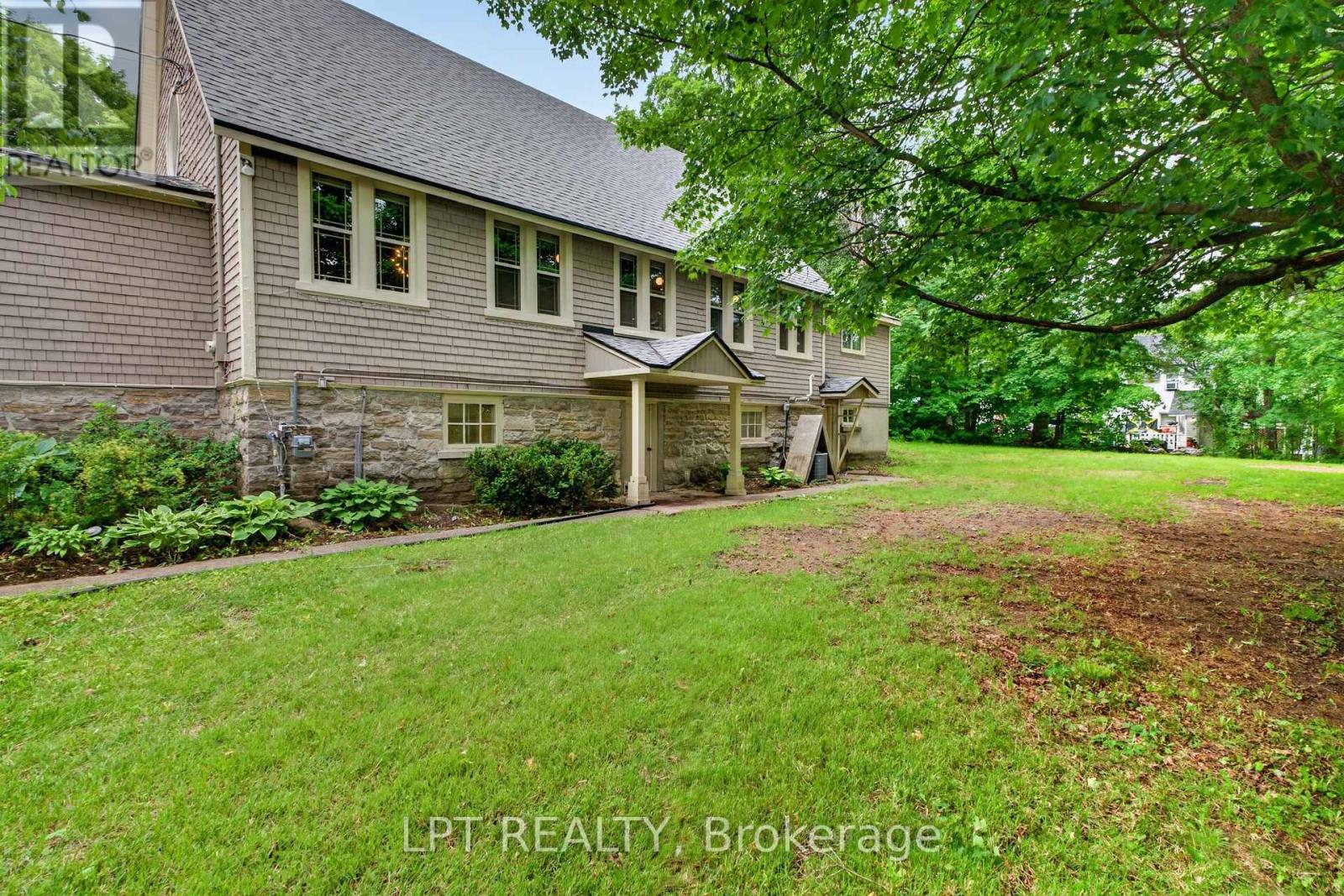 26 CHARBONNEAU STREET - 7