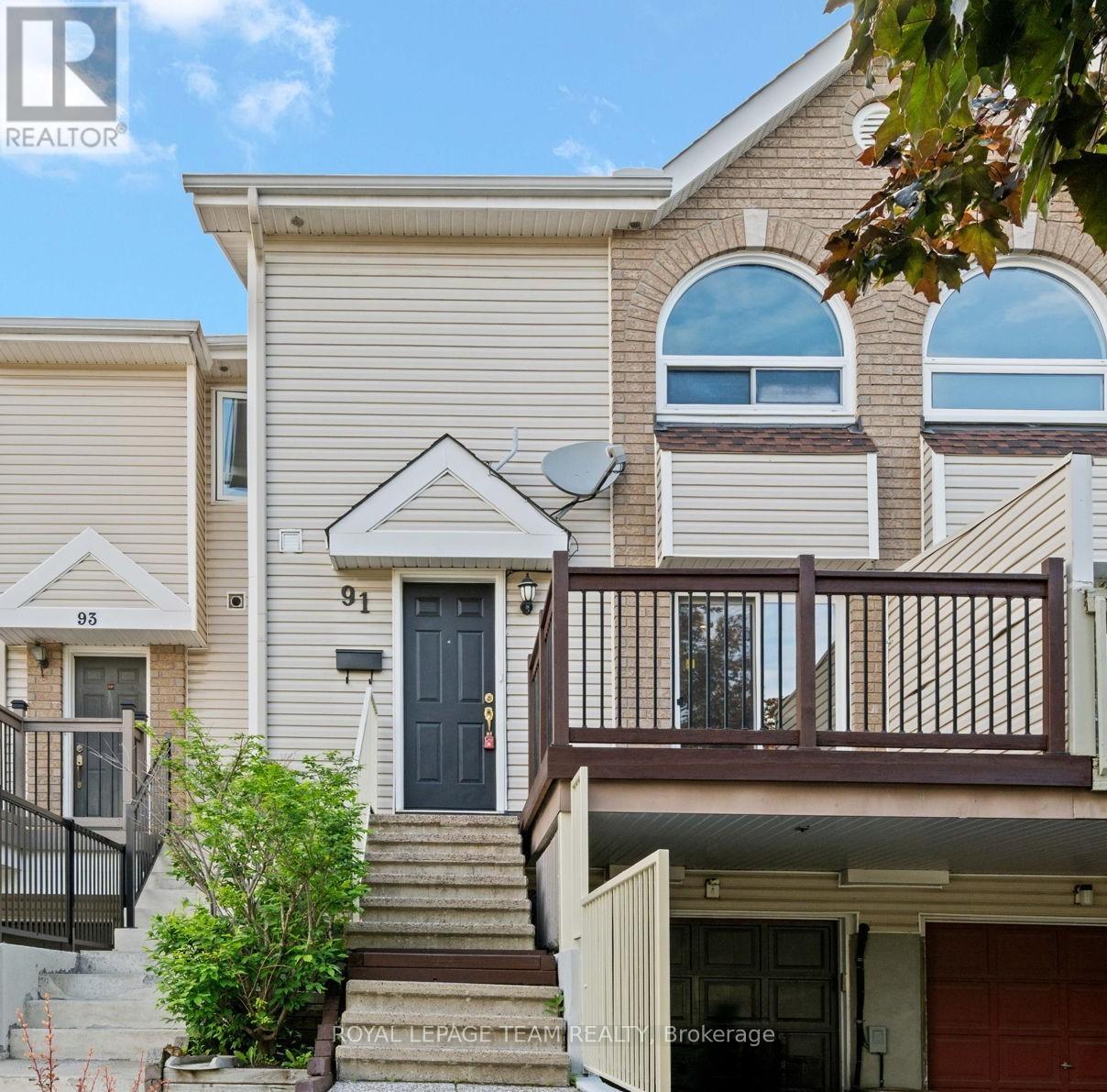91 THORNBURY CRESCENT - 2