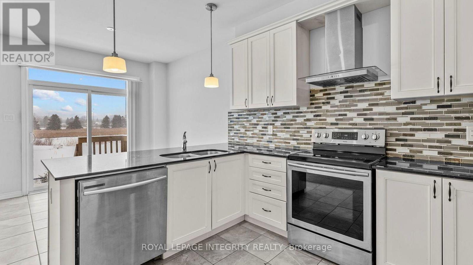 4 Bed, 3 Bath House for Rent in Ottawa – 163 CRANESBILL ROAD, Ottawa – MLS# X13463702 - Image 6