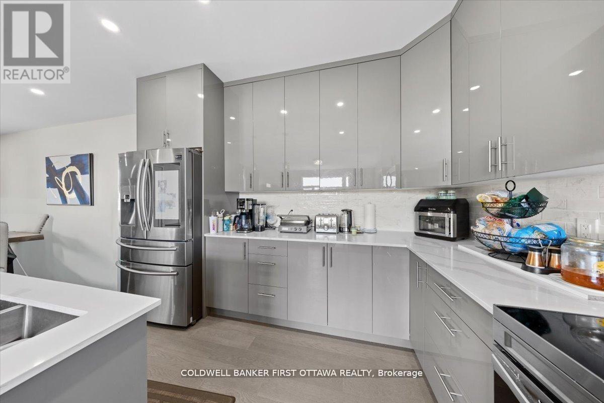 #A & B 25 PENNARD WAY - 30