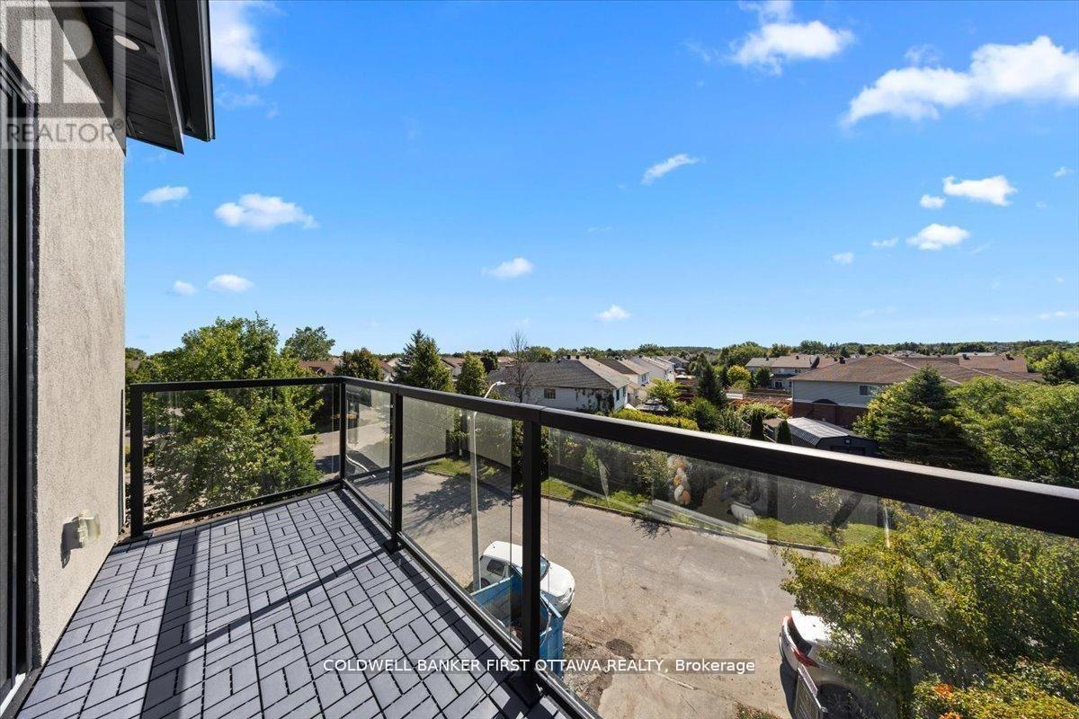 #A & B 25 PENNARD WAY - 38