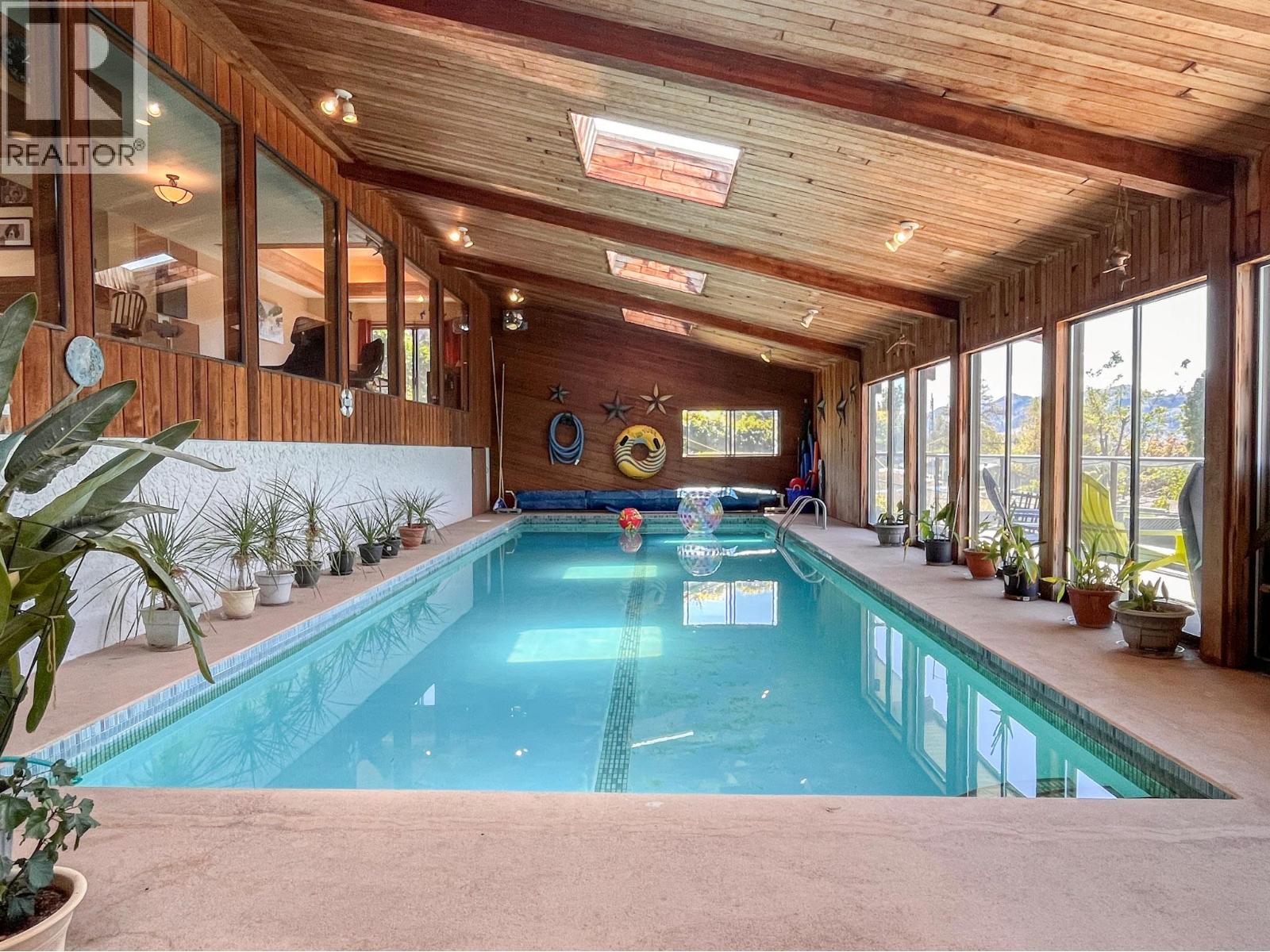 4610 37th Street - 52