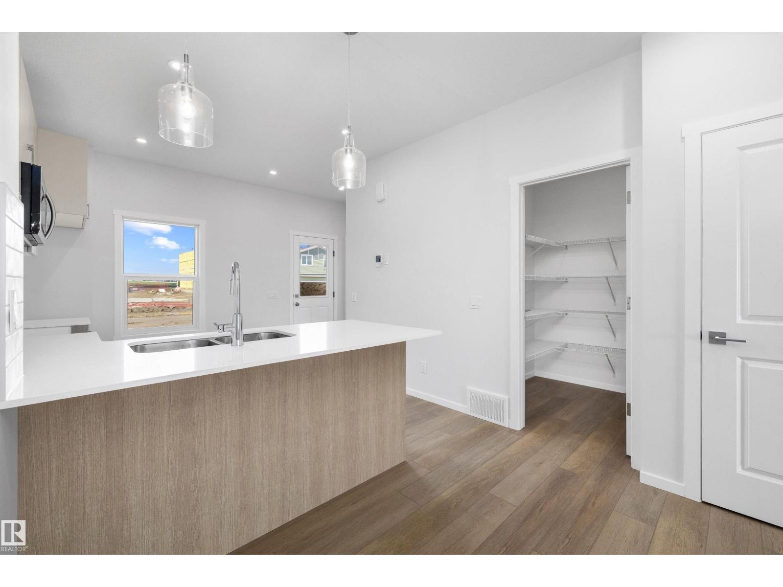 15656 3 ST NE - 12
