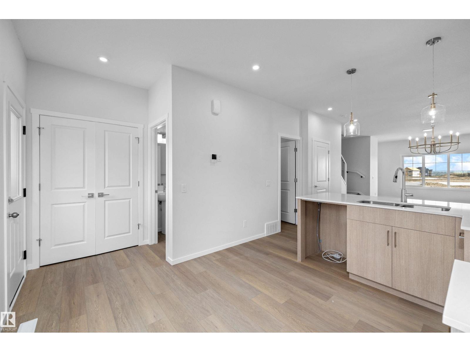 15656 3 ST NE - 16