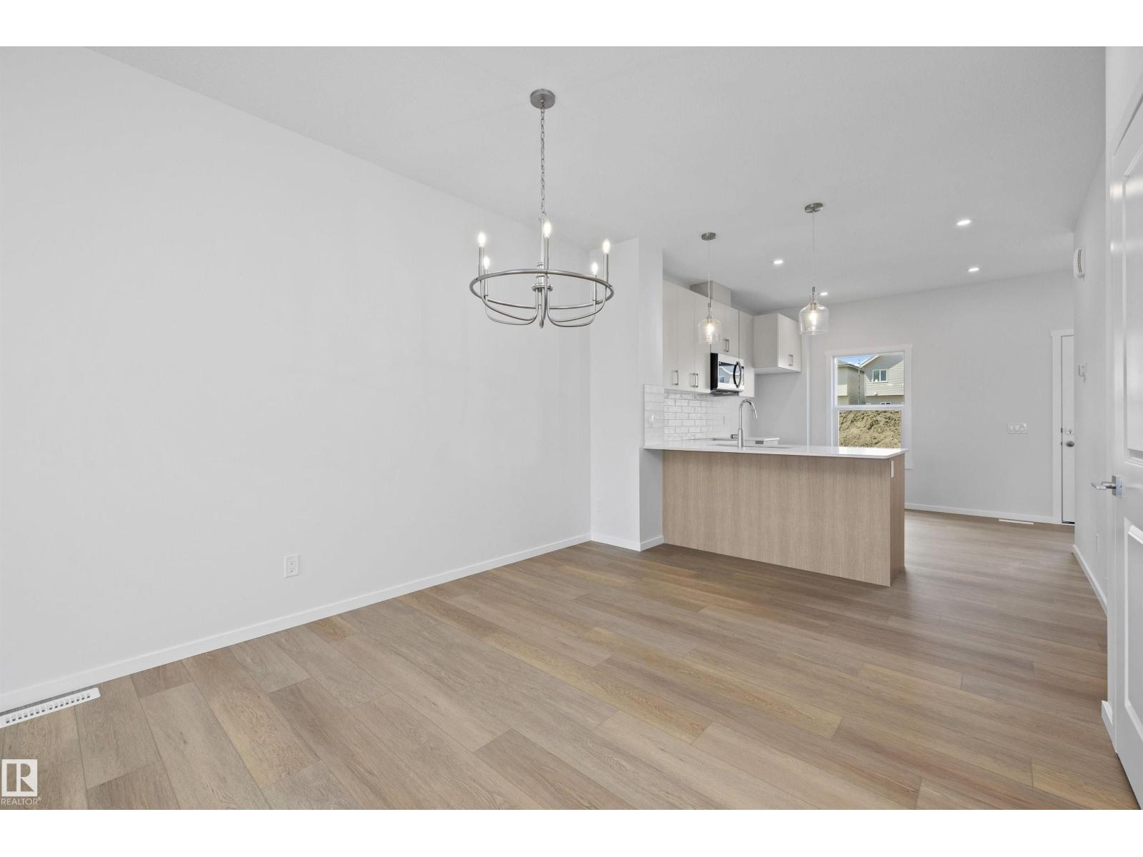 15656 3 ST NE - 8