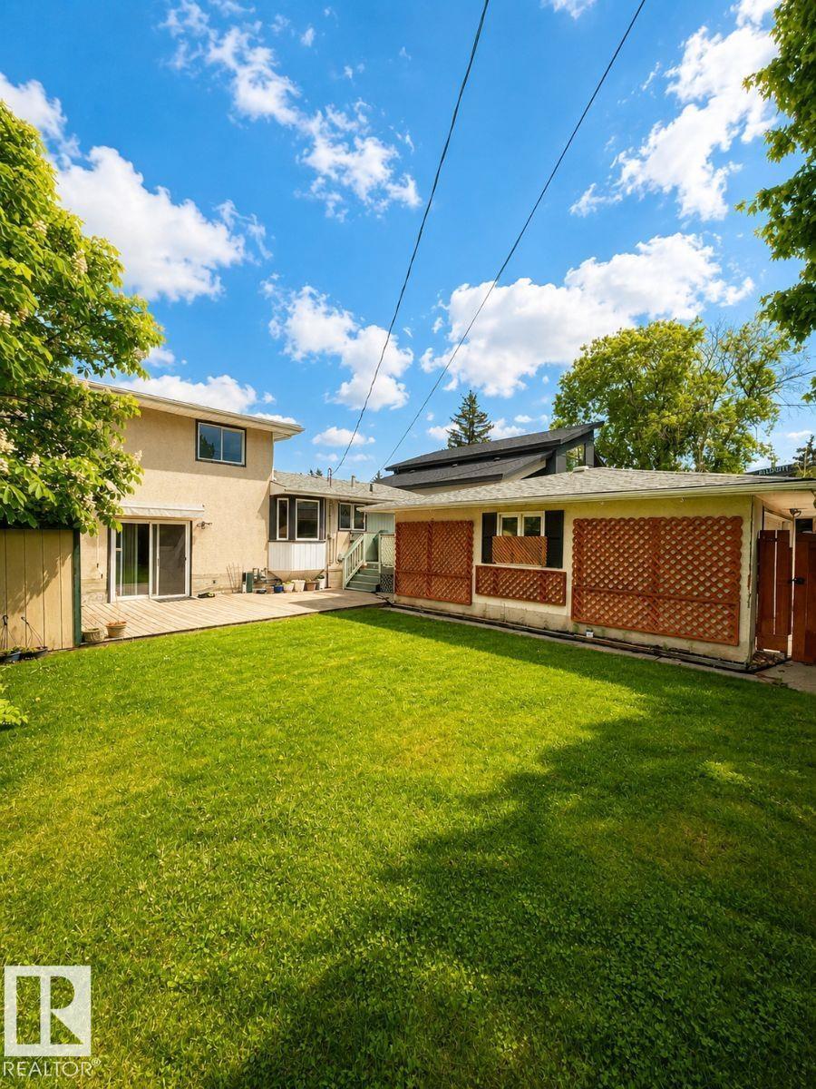 11015 144 ST NW - 11