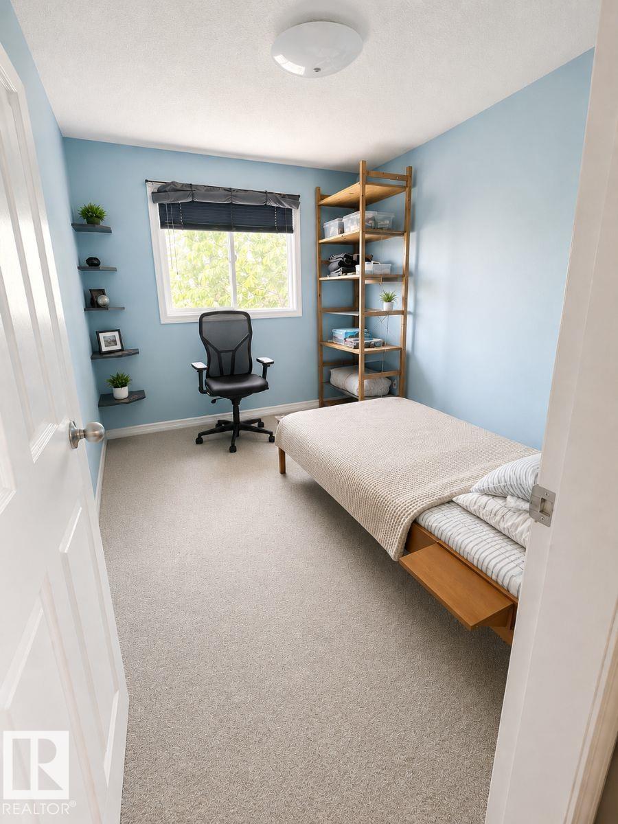 11015 144 ST NW - 8