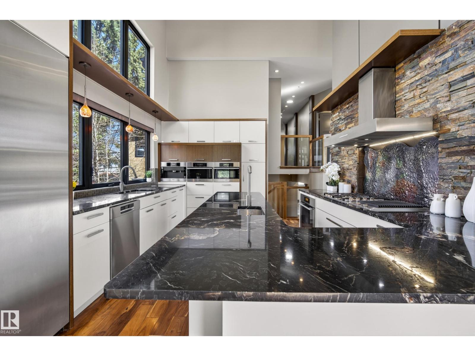 11908 41A AV NW - 13