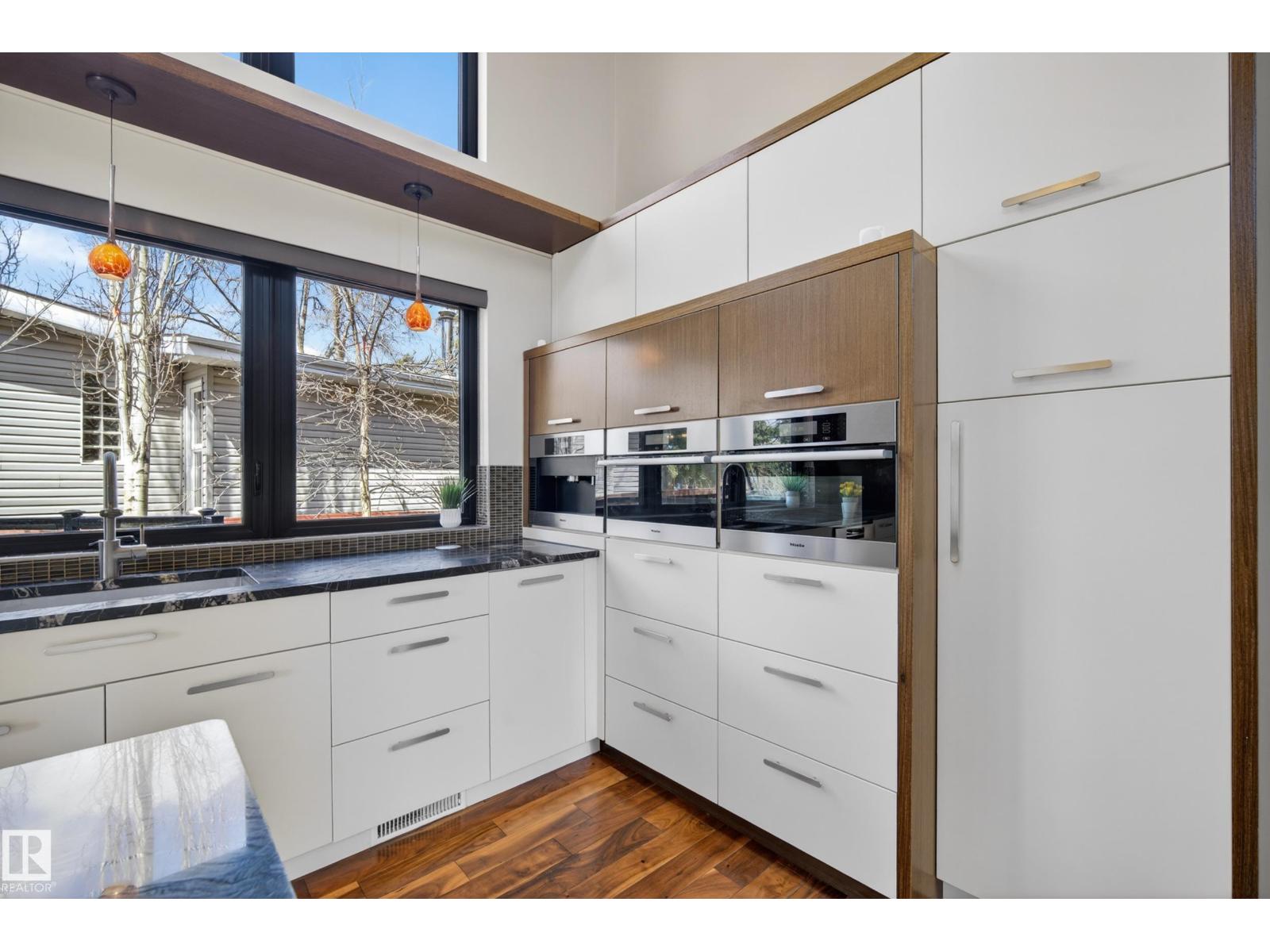 11908 41A AV NW - 18