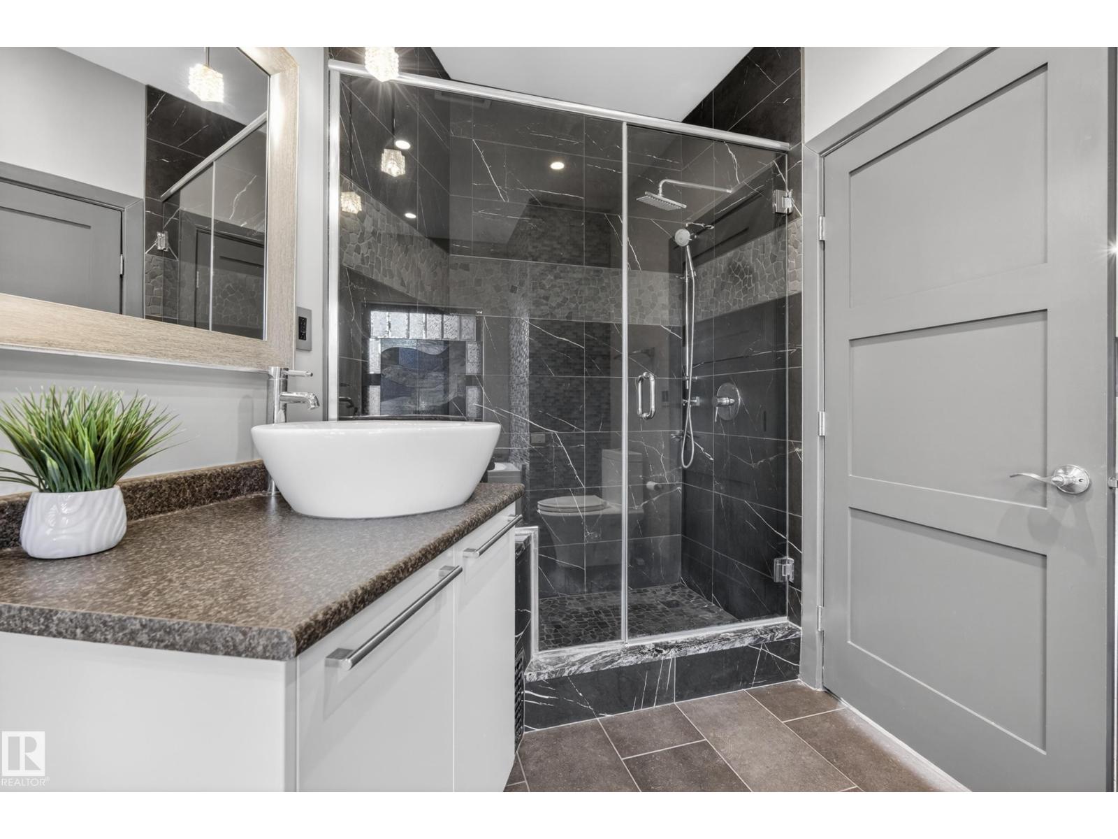 11908 41A AV NW - 40