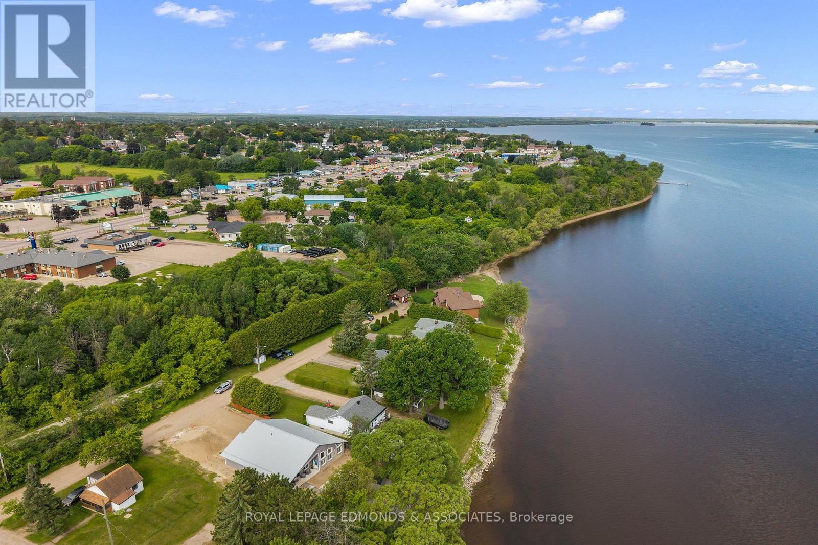 907 CEDAR LANE - 47