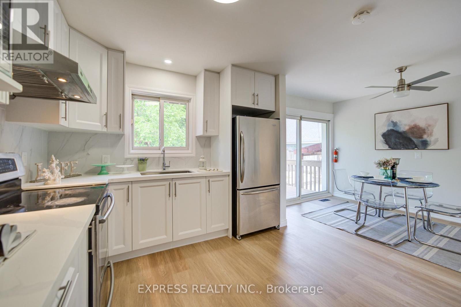 1162 SOMERVILLE STREET N - 10