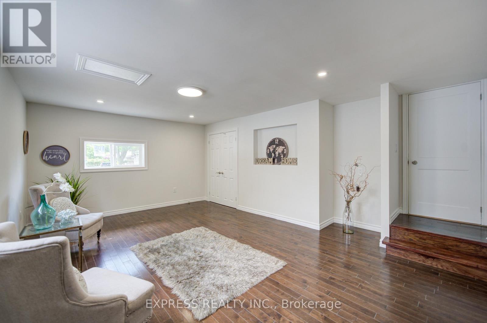 1162 SOMERVILLE STREET N - 15