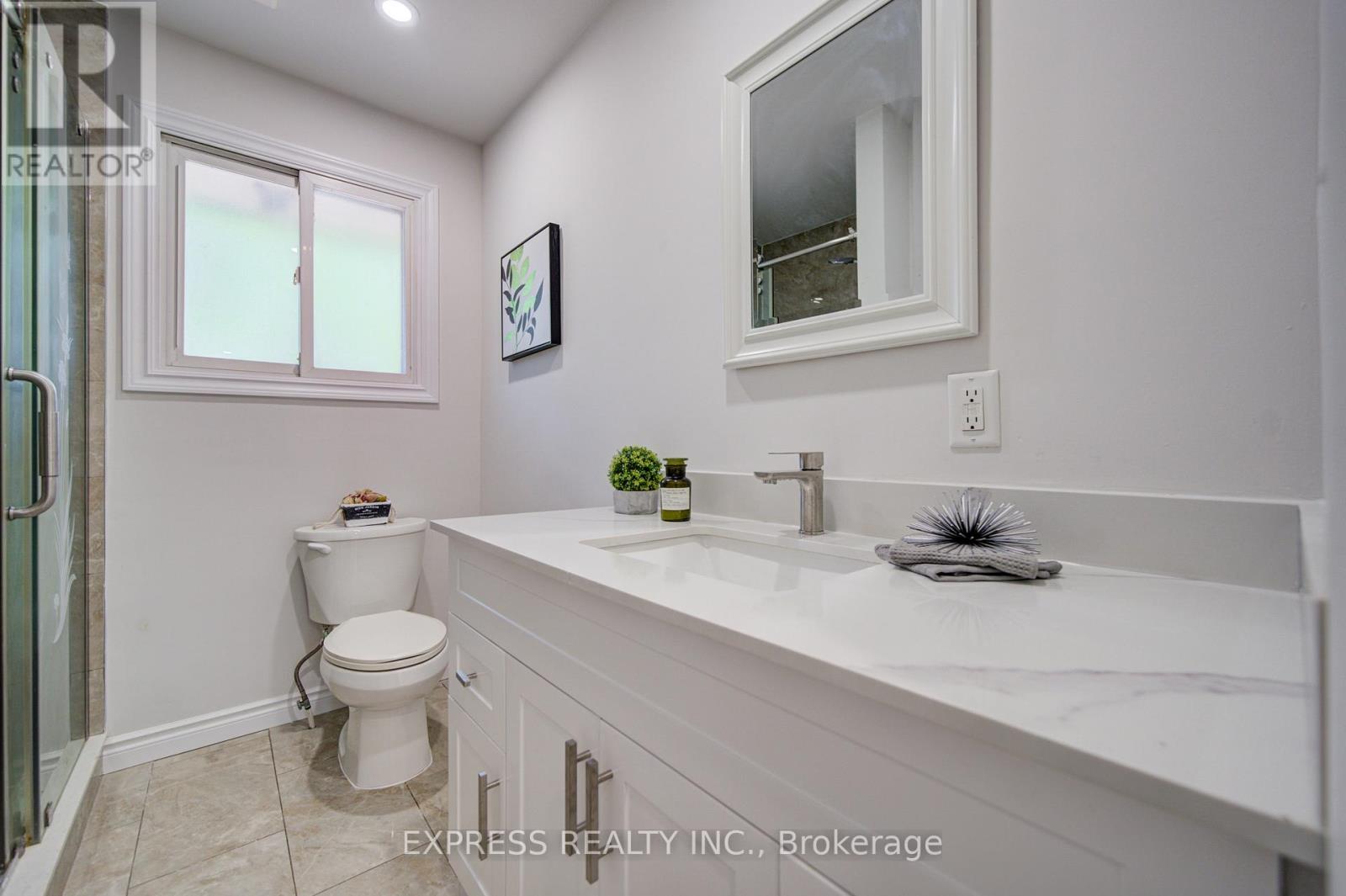 1162 SOMERVILLE STREET N - 20
