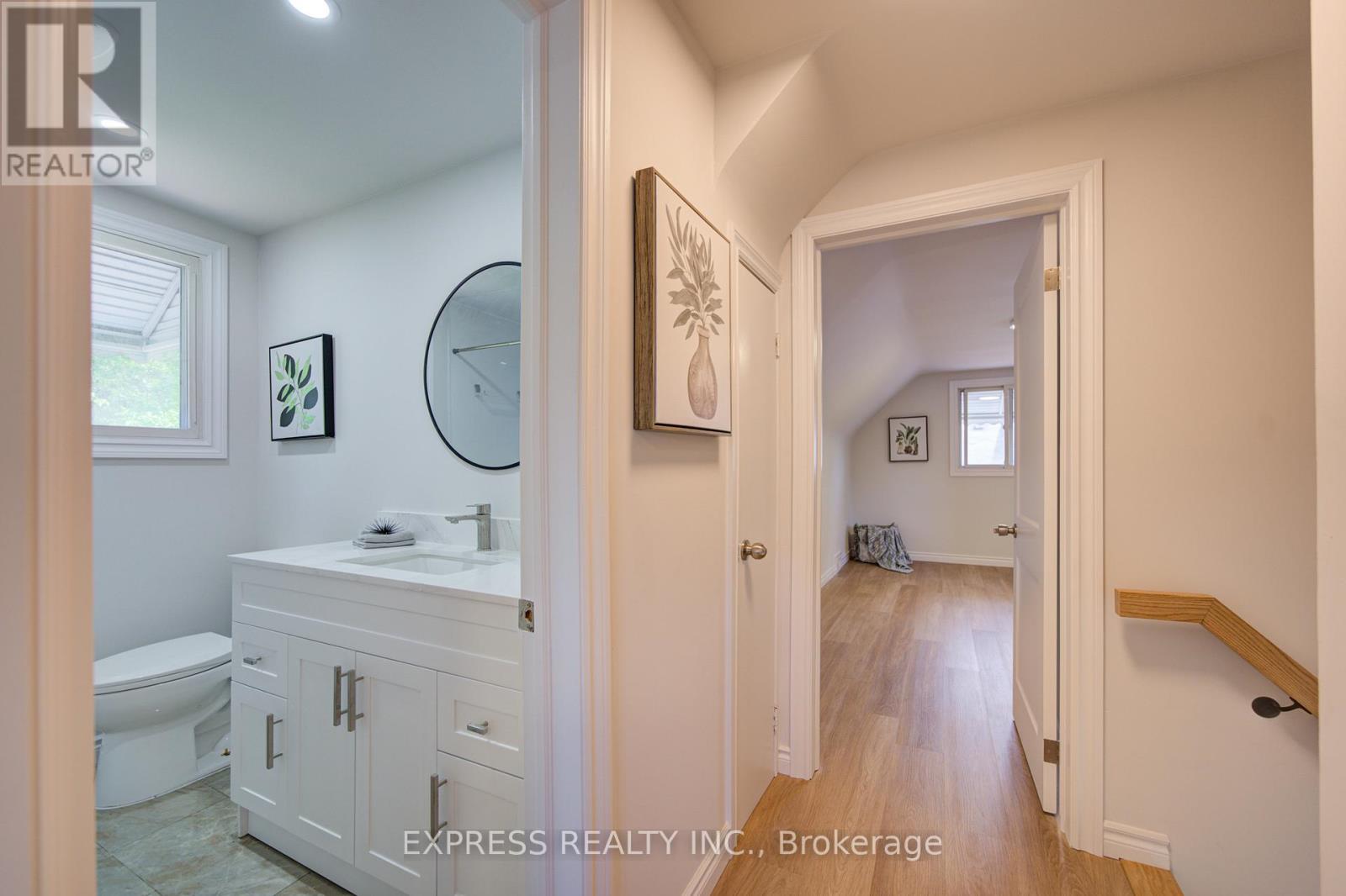 1162 SOMERVILLE STREET N - 22