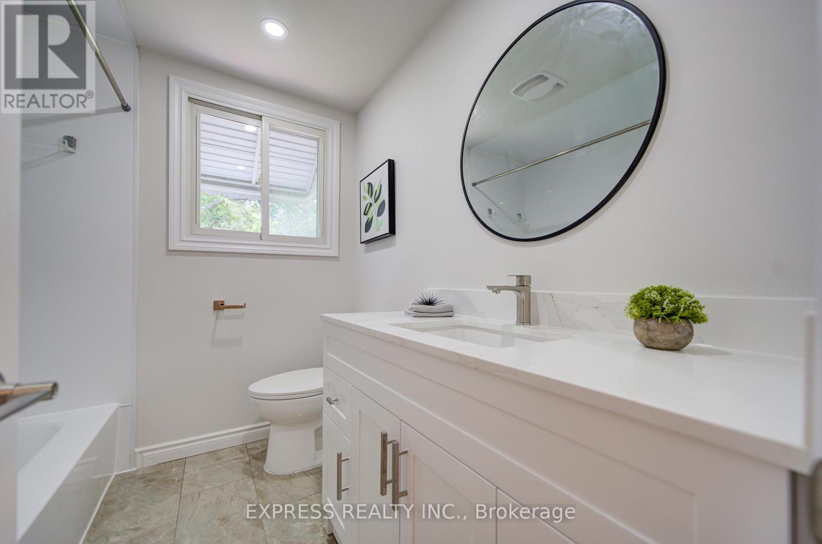 1162 SOMERVILLE STREET N - 30