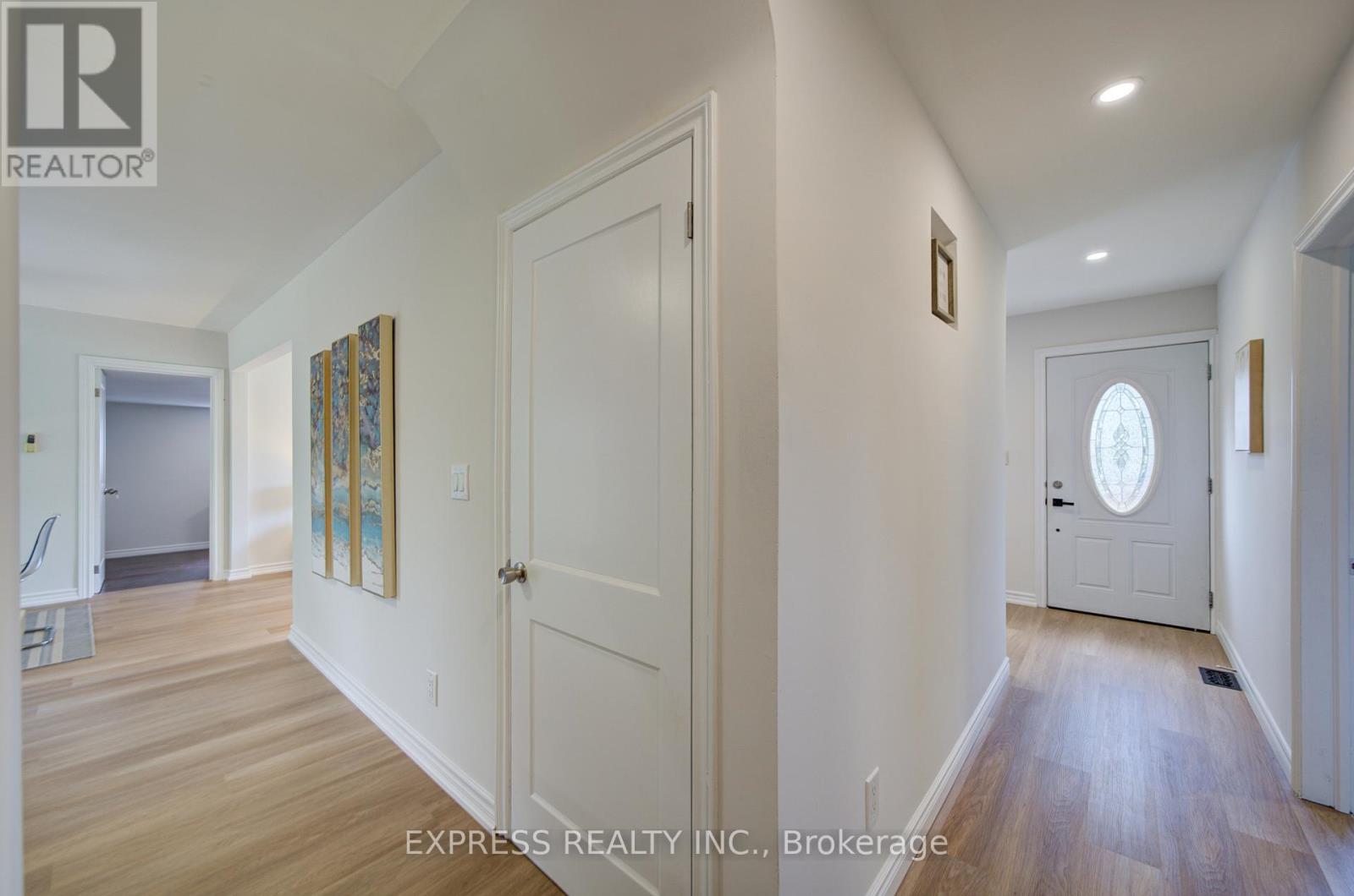 1162 SOMERVILLE STREET N - 7