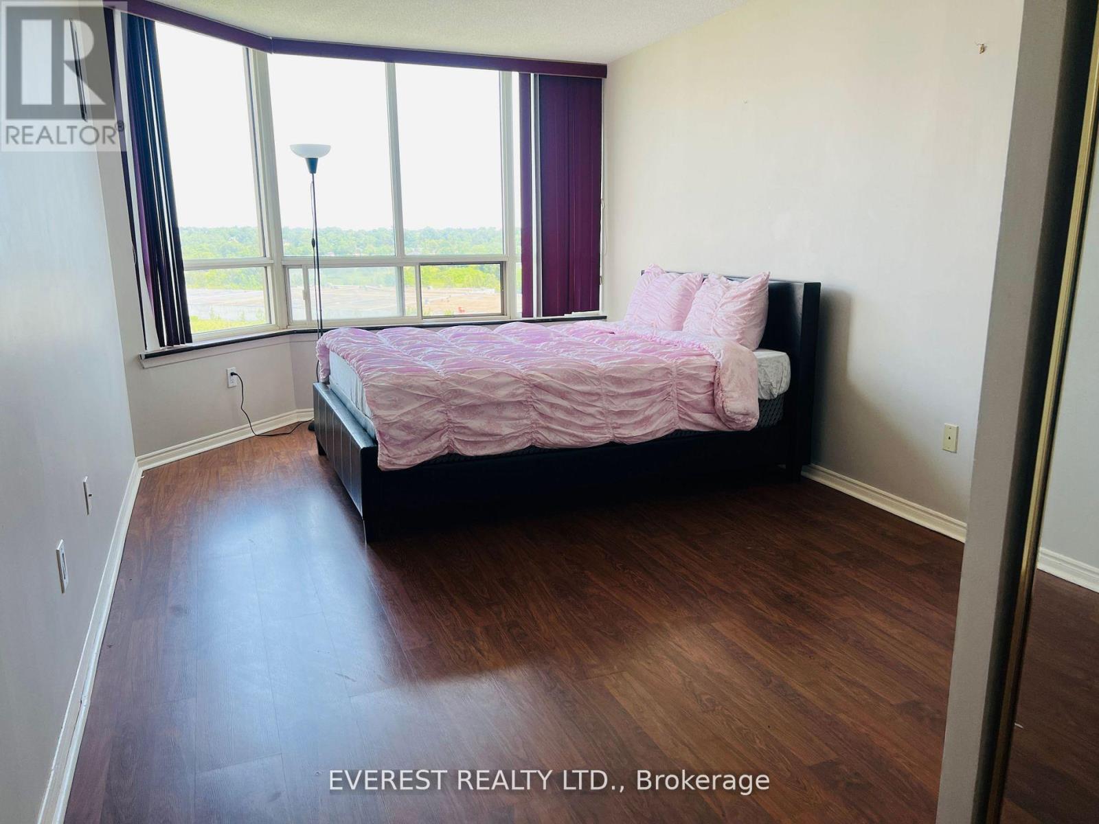 #1405 5 GREYSTONE WALK DRIVE - 14