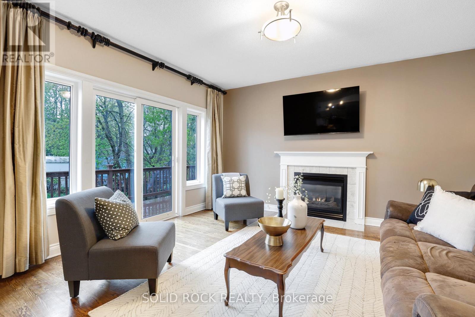 45 BASSWOOD AVENUE - 12