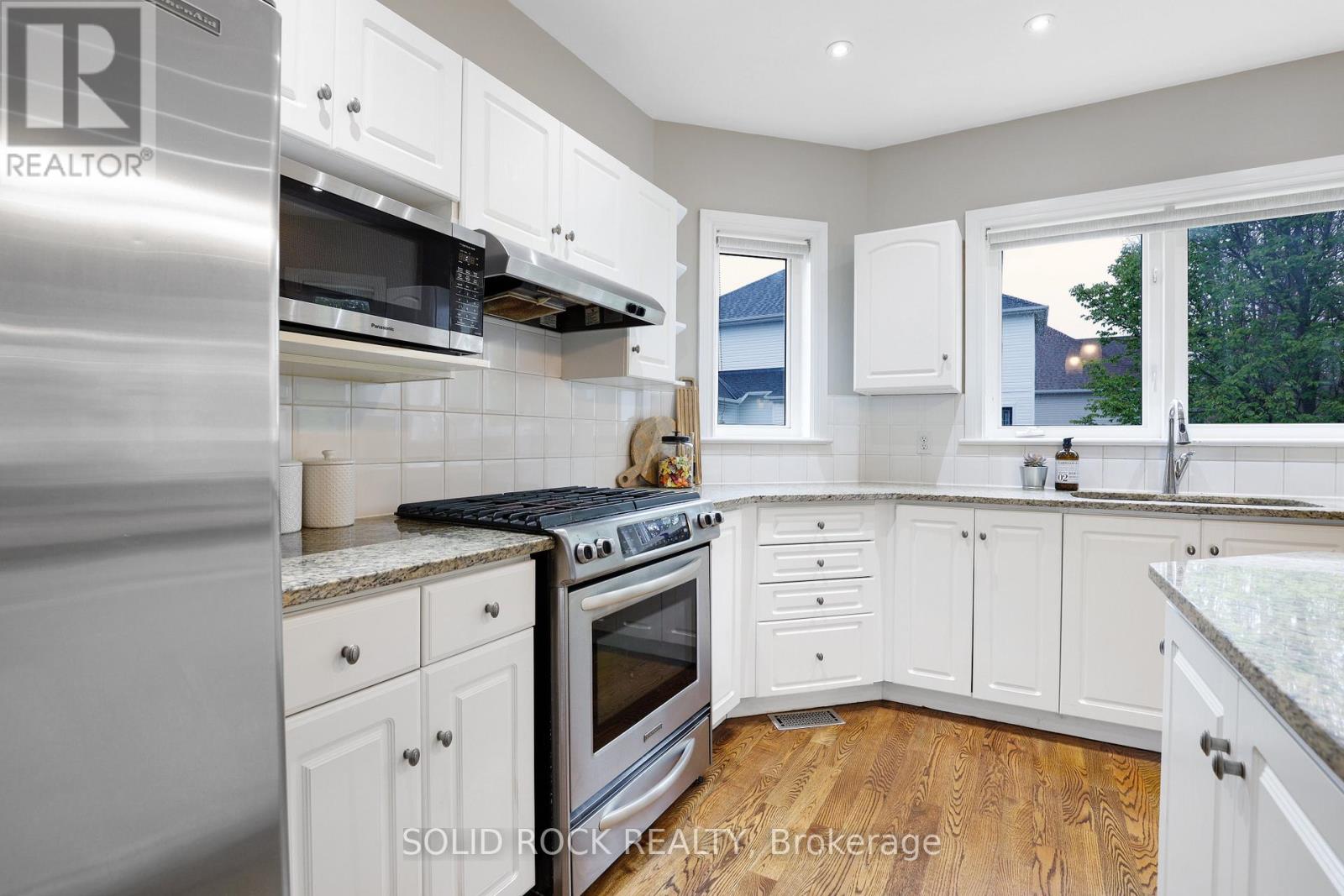 45 BASSWOOD AVENUE - 9